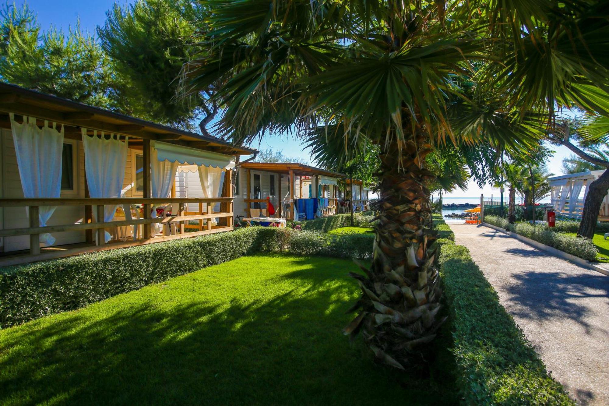 Camping Villaggio Calypso Cupra Marittima Exteriér fotografie