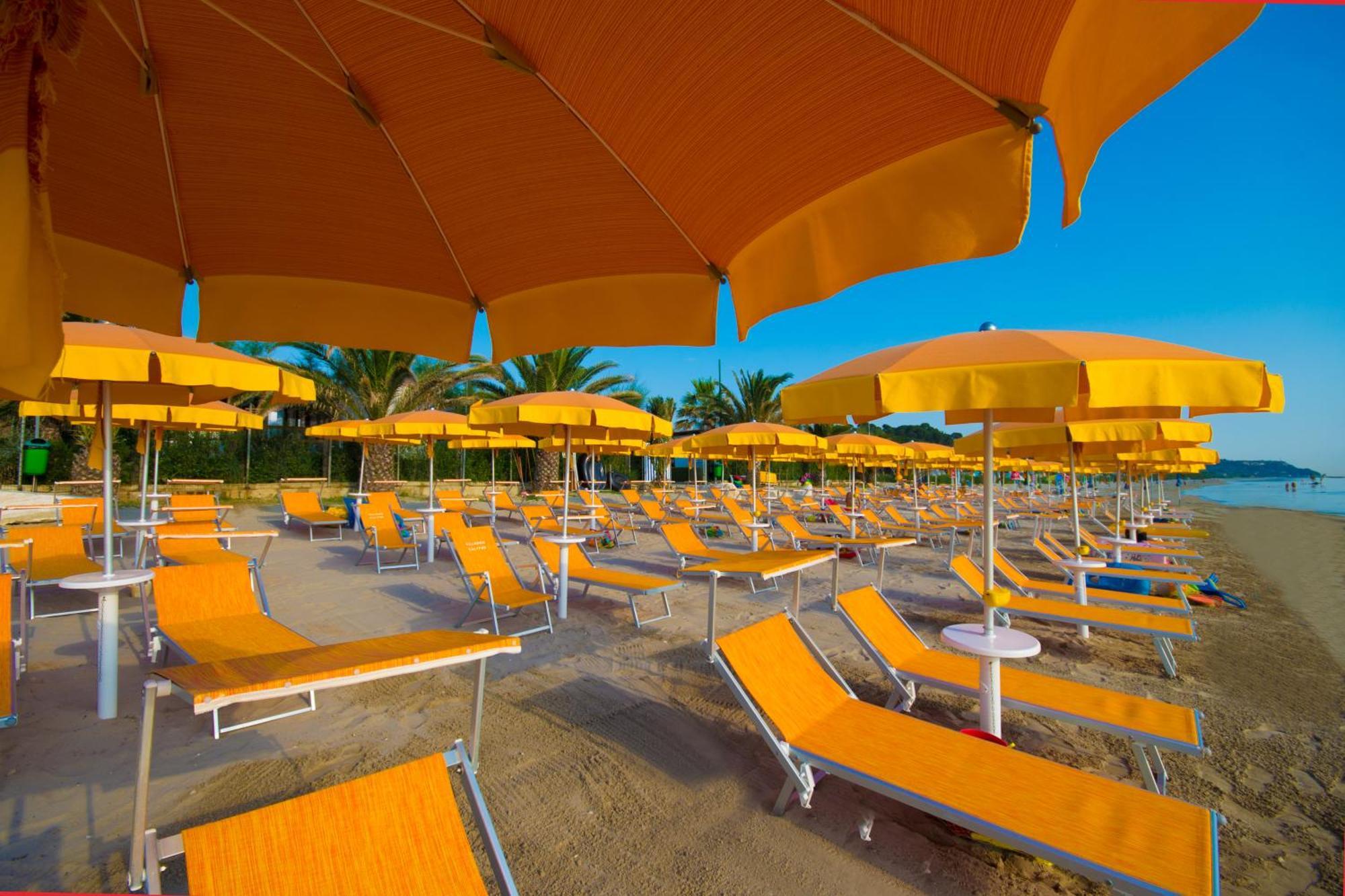 Camping Villaggio Calypso Cupra Marittima Exteriér fotografie